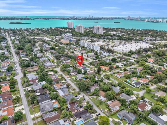 1175 NE 109th St, Miami, FL 33161