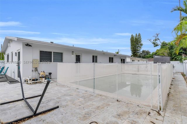 1175 NE 109th St, Miami, FL 33161
