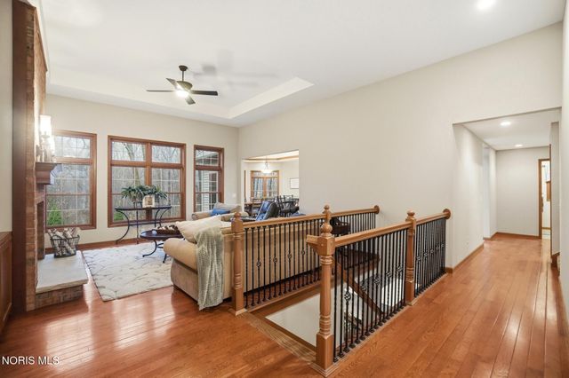 7795 Southbranch Terrace, Monclova, OH 43542