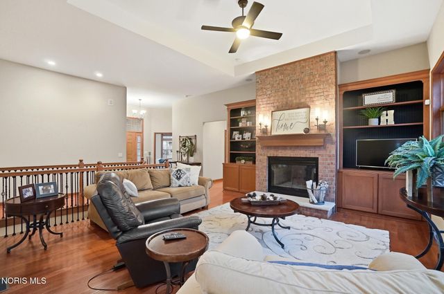 7795 Southbranch Terrace, Monclova, OH 43542