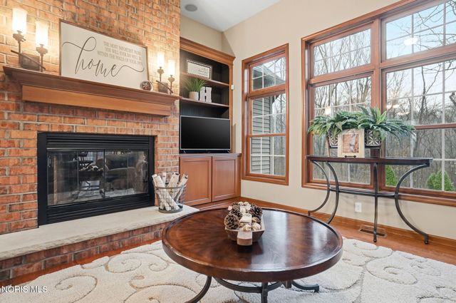 7795 Southbranch Terrace, Monclova, OH 43542