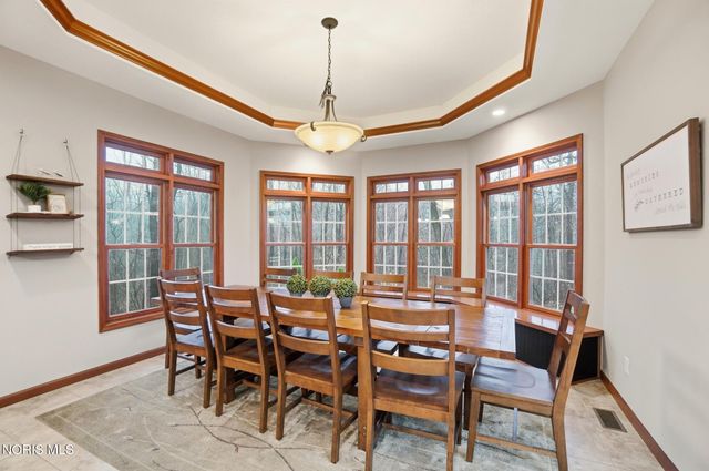 7795 Southbranch Terrace, Monclova, OH 43542