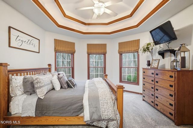 7795 Southbranch Terrace, Monclova, OH 43542