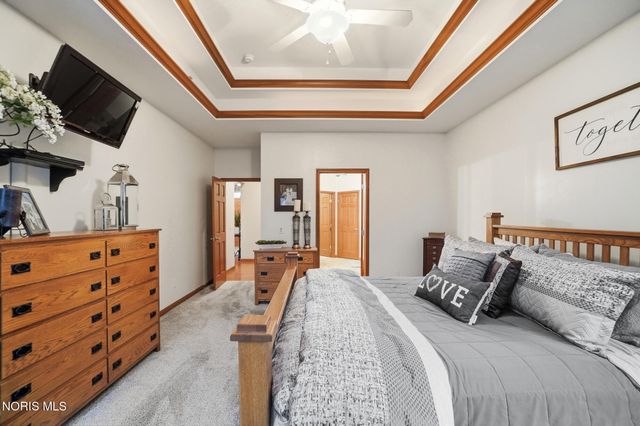 7795 Southbranch Terrace, Monclova, OH 43542