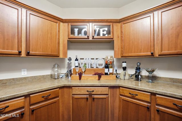 7795 Southbranch Terrace, Monclova, OH 43542