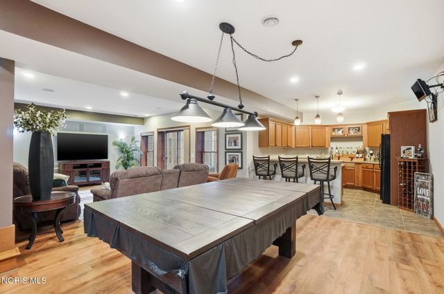 7795 Southbranch Terrace, Monclova, OH 43542