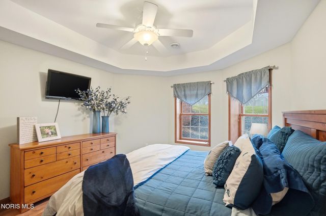 7795 Southbranch Terrace, Monclova, OH 43542