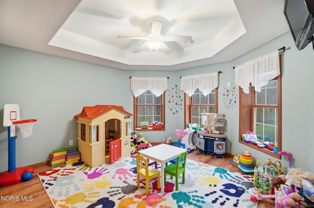 7795 Southbranch Terrace, Monclova, OH 43542