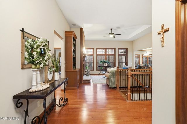 7795 Southbranch Terrace, Monclova, OH 43542