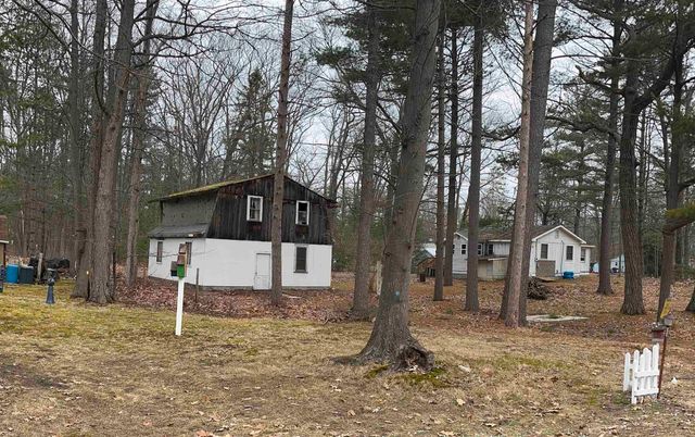 5330 E 11th Street, Au Gres, MI 48703