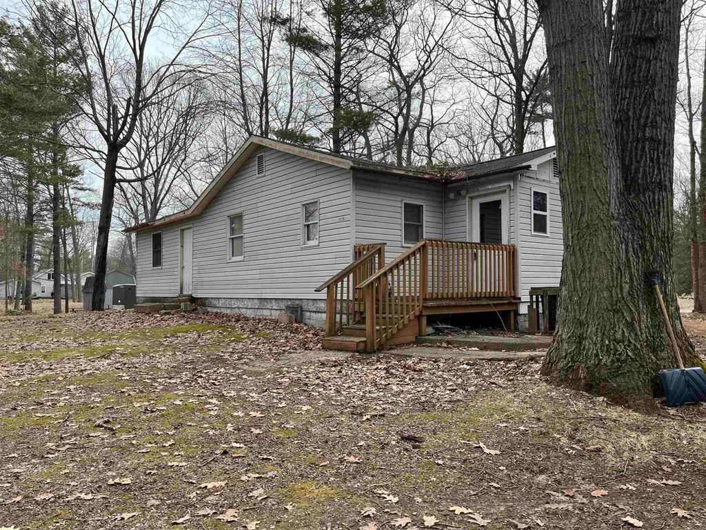 5330 E 11th Street, Au Gres, MI 48703