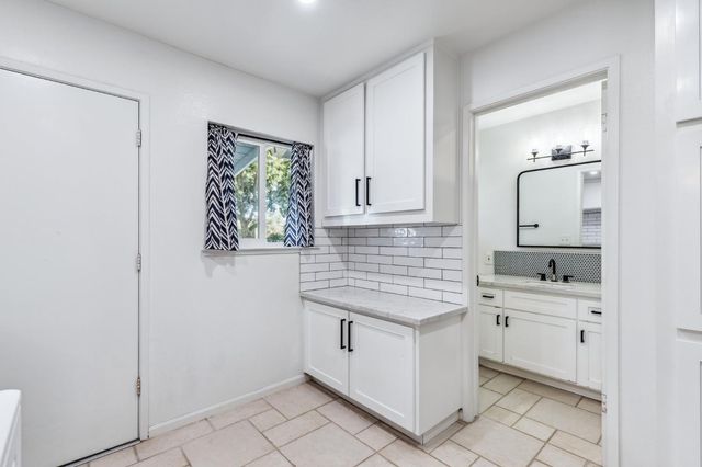 4341 W Dakota Avenue, Fresno, CA 93722