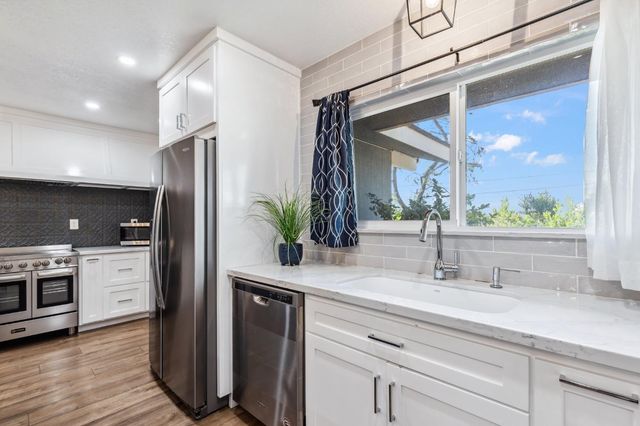 4341 W Dakota Avenue, Fresno, CA 93722