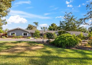 4341 W Dakota Avenue, Fresno, CA 93722