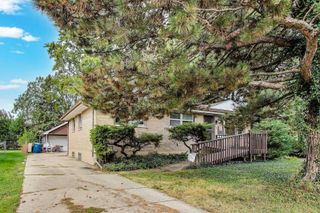 738 N Parker Street, Elmhurst, IL 60126