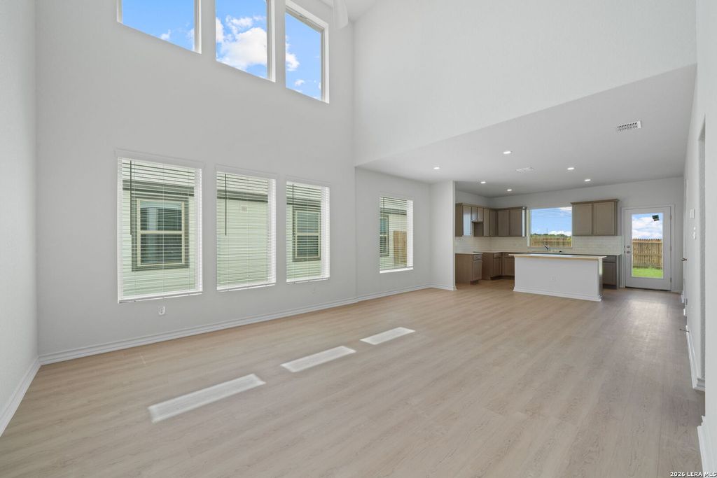 423 Salamander, San Marcos, TX 78666