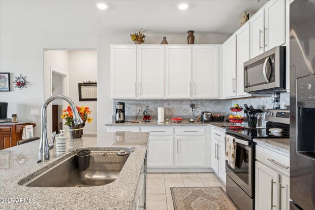 7764 S AGASSIZ PEAK Court, Gold Canyon, AZ 85118