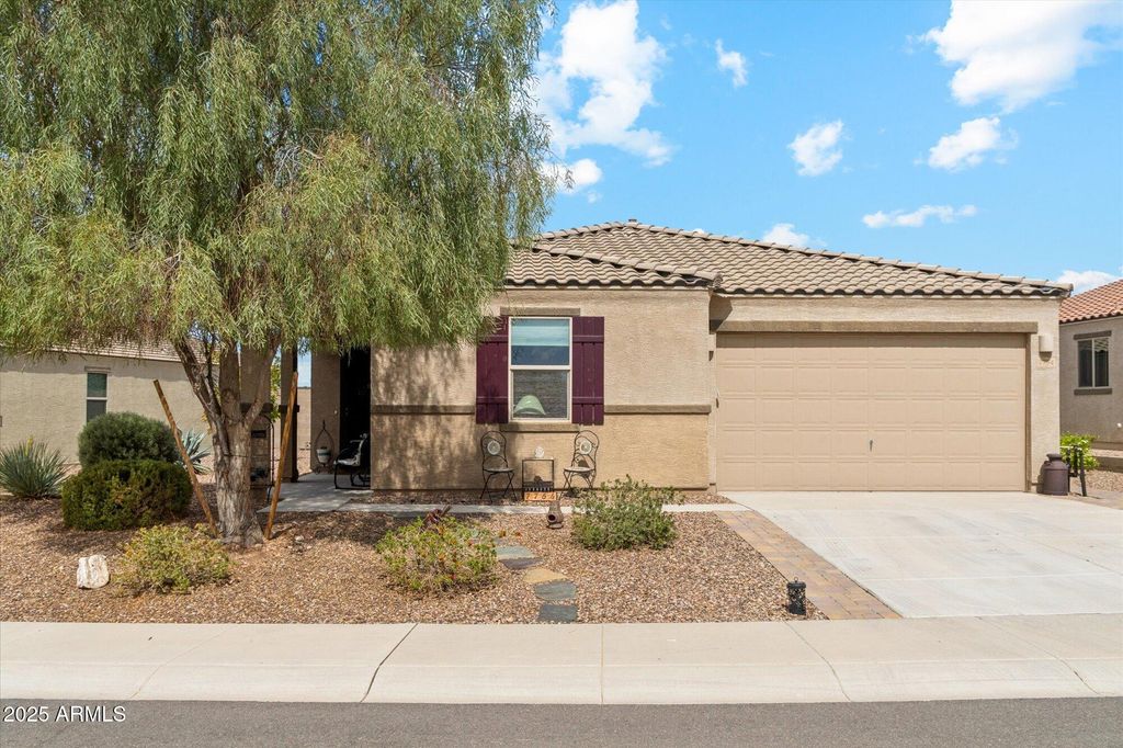 7764 S AGASSIZ PEAK Court, Gold Canyon, AZ 85118