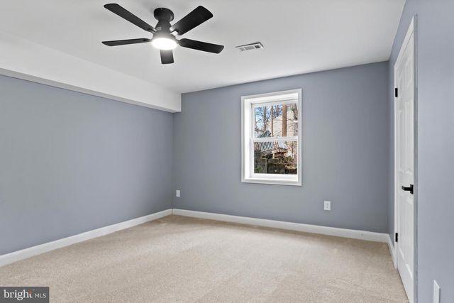 16048 FAIRWAY DR, Dumfries, VA 22025