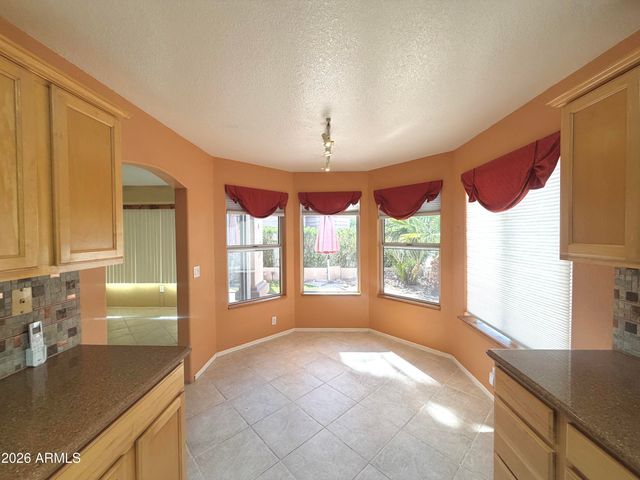 19454 N 83RD Drive, Peoria, AZ 85382