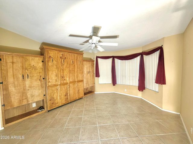 19454 N 83RD Drive, Peoria, AZ 85382