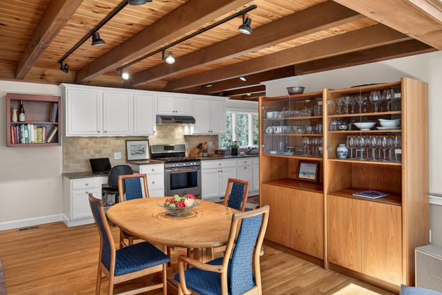 20 Pine Street, Sandwich, MA 02563