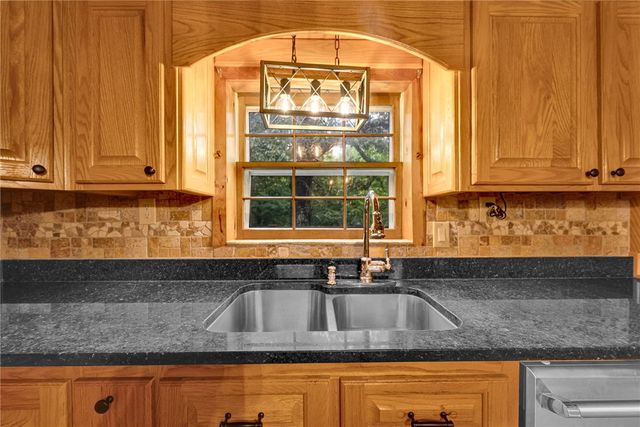237 Spring Valley Road, Liberty, SC 29657