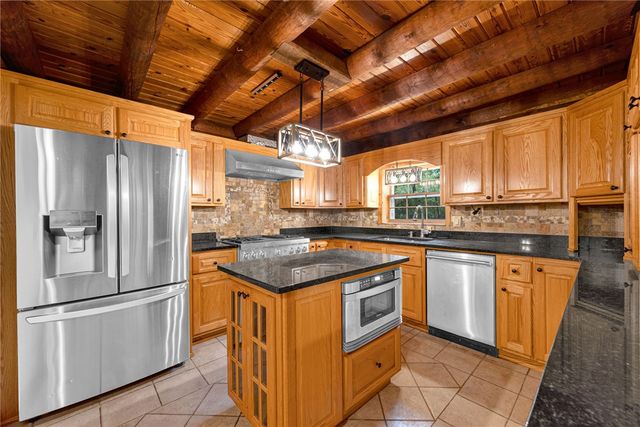 237 Spring Valley Road, Liberty, SC 29657