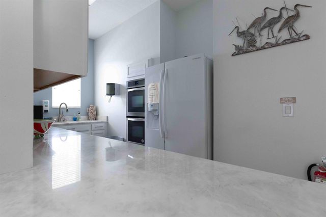 4376 NW Oakbrook Circle, Jensen Beach, FL 34957
