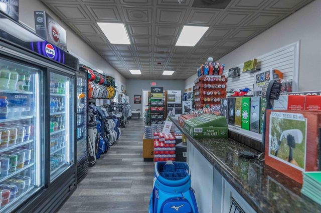 4376 NW Oakbrook Circle, Jensen Beach, FL 34957