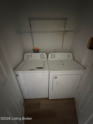 6505 Cooper Chapel Rd, Louisville, KY 40229