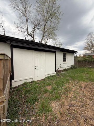 6505 Cooper Chapel Rd, Louisville, KY 40229