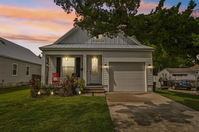 43 Menendez Rd, St Augustine, FL 32080