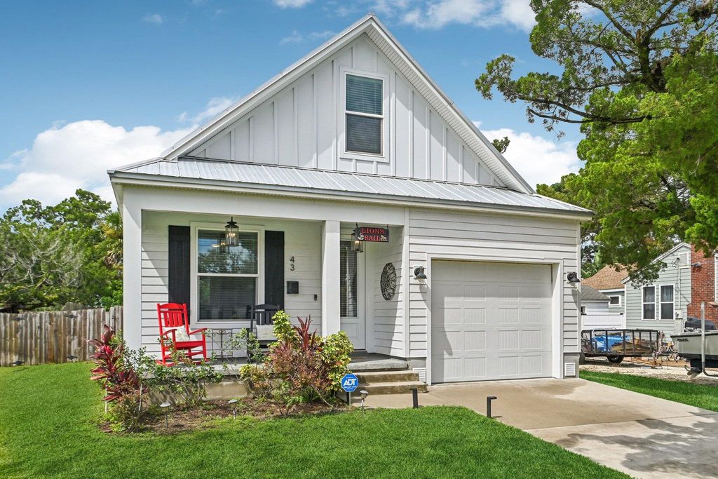 43 Menendez Rd, St Augustine, FL 32080