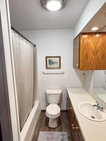628 W Arch Street, Nevada, MO 64772