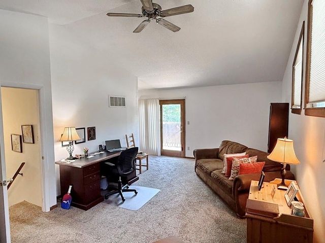 628 W Arch Street, Nevada, MO 64772