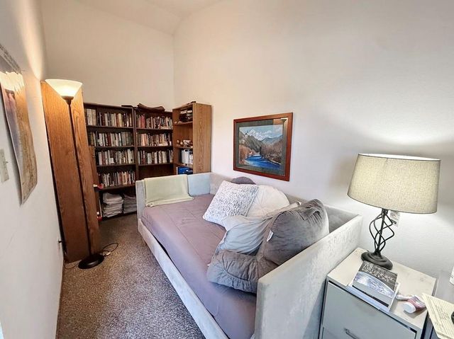 628 W Arch Street, Nevada, MO 64772