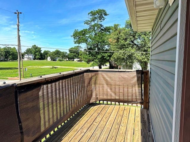 628 W Arch Street, Nevada, MO 64772