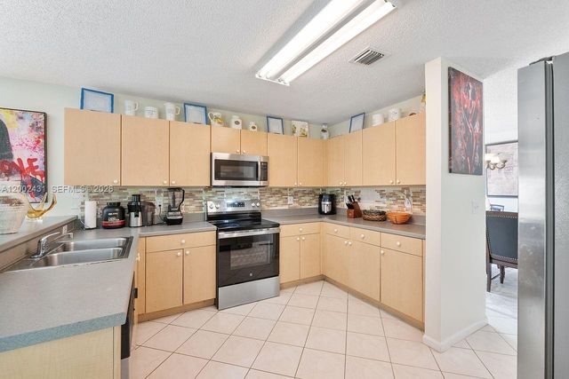 17621 SW 31st Ct, Miramar, FL 33029