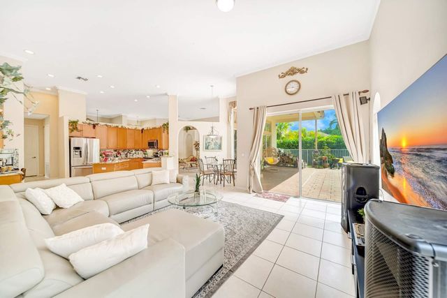 6169 NW 53rd Circle, Coral Springs, FL 33067