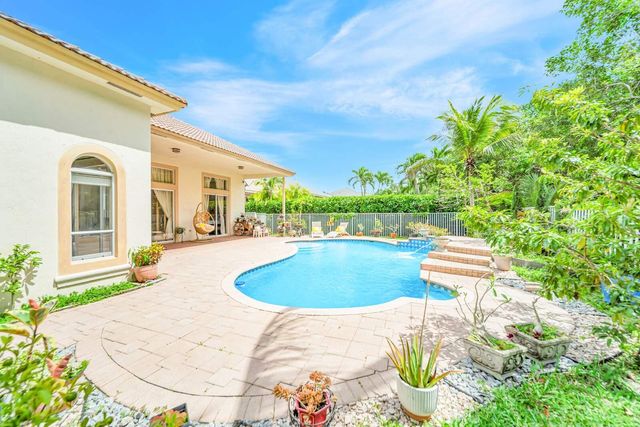 6169 NW 53rd Circle, Coral Springs, FL 33067