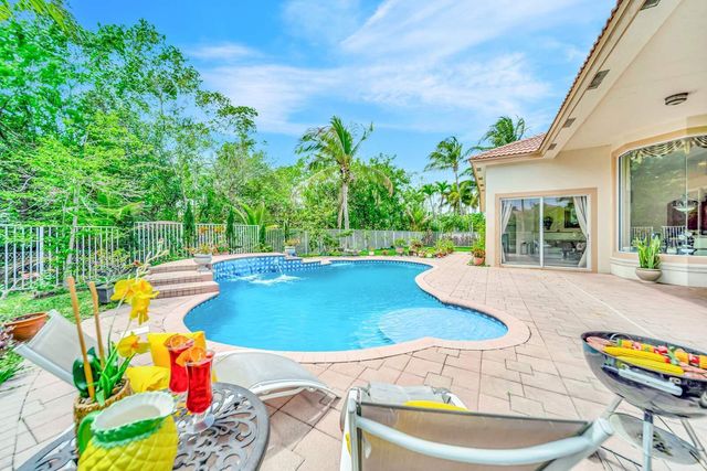 6169 NW 53rd Circle, Coral Springs, FL 33067