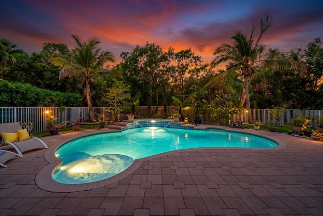 6169 NW 53rd Circle, Coral Springs, FL 33067