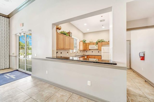 6169 NW 53rd Circle, Coral Springs, FL 33067
