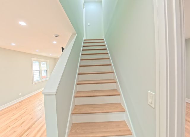 3929 N Oleander Avenue, Chicago, IL 60634