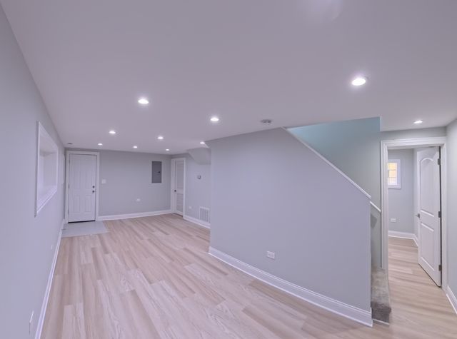 3929 N Oleander Avenue, Chicago, IL 60634