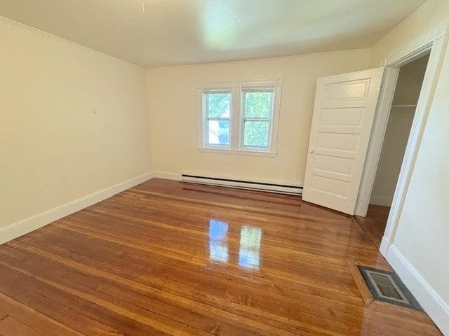 29 Newcastle Rd 2, Boston, MA 02135