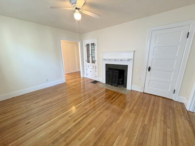 29 Newcastle Rd 2, Boston, MA 02135