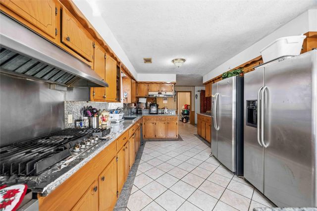 17626 Wild Oak Drive, Houston, TX 77090