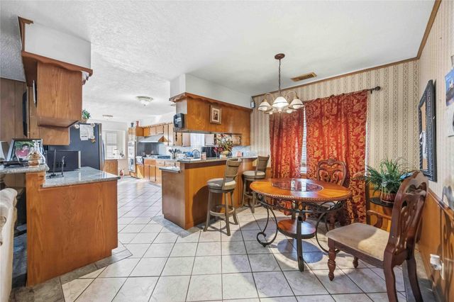 17626 Wild Oak Drive, Houston, TX 77090